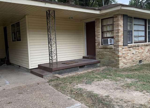 Property at 4008 Macaulay Cv N, Memphis, TN 38127, 3 beds, 2 baths