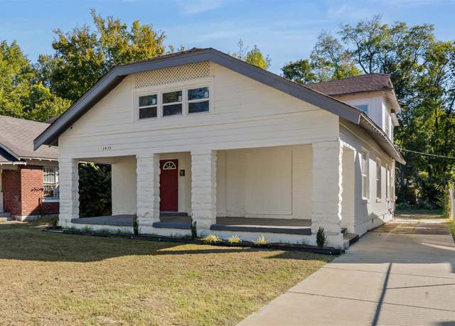 Property at 1435 Snowden Ave, Memphis, TN 38107, 5 beds, 3 baths