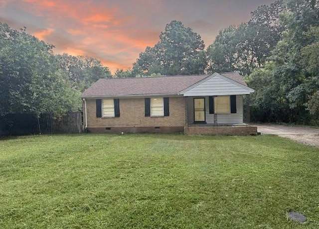 Property at 4052 Shirley Dr, Memphis, TN 38109, 4 beds, 1.5 baths
