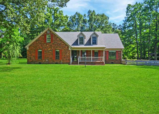 Property at 5955 Broad Meadows Dr, Millington, TN 38053, 3 beds, 2.5 baths
