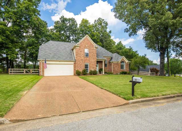 Property at 25 Norma Carol Dr, Oakland, TN 38060, 3 beds, 2.5 baths
