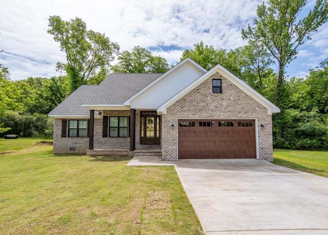 Property at 50 Melrose Cv, Savannah, TN 38372, 3 beds, 2 baths