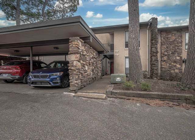 Property at 427 S Perkins Dr S Unit 427-2, Memphis, TN 38117, 3 beds, 2.5 baths