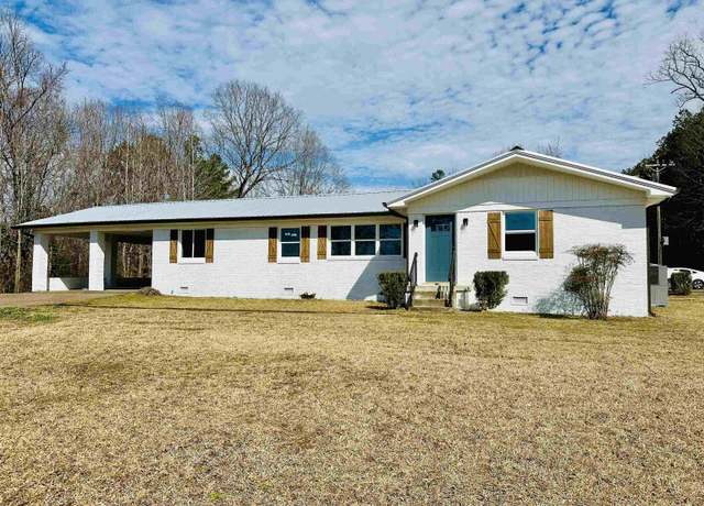Property at 2317 Higginbottom Rd, Selmer, TN 38375-5049, 3 beds, 2 baths
