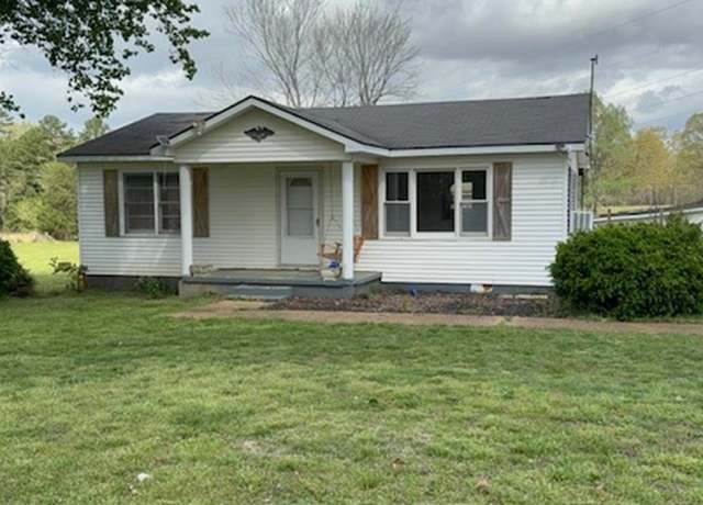 Property at 240 Bensontown Dr, Savannah, TN 38372, 3 beds, 1 bath