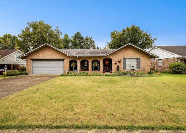 Property at 5677 W Antwerp Ave, Bartlett, TN 38135, 3 beds, 2 baths