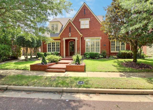 Property at 945 Hoyahka St, Collierville, TN 38017, 3 beds, 3 baths
