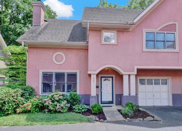 Property at 1997 Eastend Dr Unit 3-1, Memphis, TN 38104, 2 beds, 2.5 baths