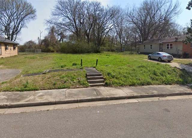 Property at 3068 Parker Rd, Memphis, TN 38109