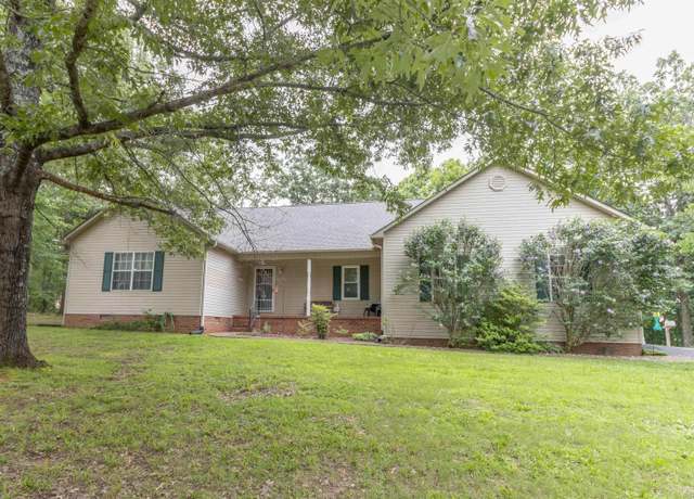 Property at 77 Timber Cv, Selmer, TN 38375, 3 beds, 2 baths