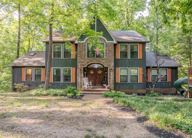 Property at 757 Oak Ridge Rd, Dyersburg, TN 38024, 5 beds, 4.5 baths