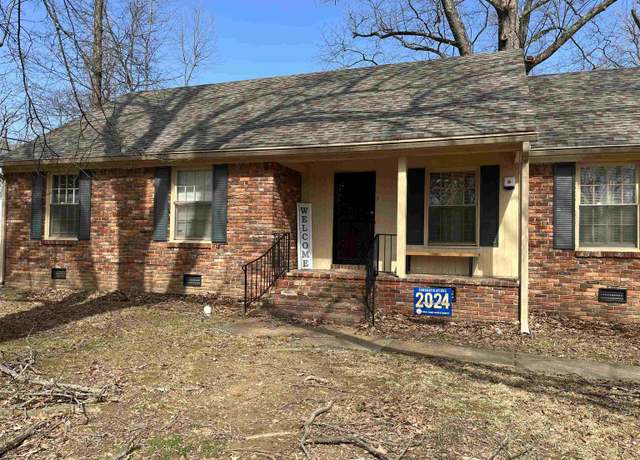 Property at 2951 Bannockburn Rd, Memphis, TN 38128, 3 beds, 2 baths