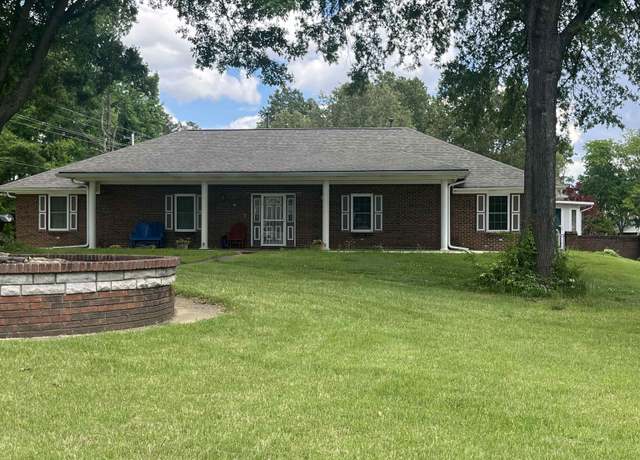 Property at 8130 Julie Cv, Millington, TN 38053, 3 beds, 3 baths