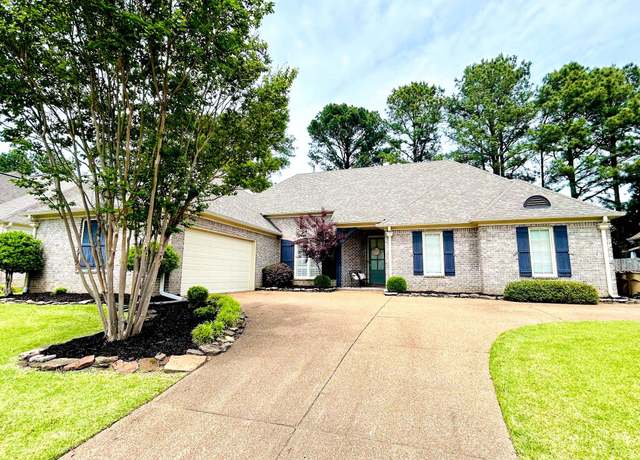 Property at 8974 River Knoll Dr, Cordova, TN 38016, 4 beds, 2.5 baths