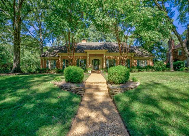 Property at 6346 Brooks Manor Cv, Memphis, TN 38119, 6 beds, 4 baths