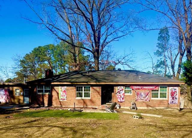 Property at 2562 St Elmo Ave, Memphis, TN 38127, 3 beds, 2 baths