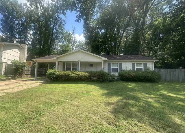 Property at 2803 Alfaree St, Bartlett, TN 38134, 3 beds, 2 baths