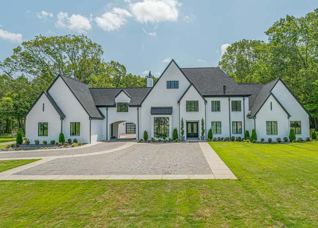 Property at 5314 Garden Trail Ln, Collierville, TN 38017, 5 beds, 6 baths