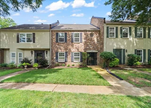Property at 1860 Kimbrough Rd, Germantown, TN 38138, 3 beds, 2.5 baths