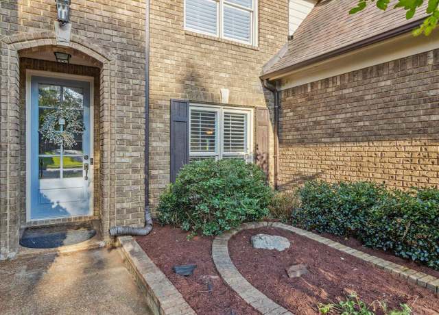 Property at 1706 Mossy Oak Ln, Collierville, TN 38017, 5 beds, 3 baths
