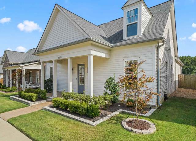 Property at 1543 Vireo Dr, Collierville, TN 38017, 4 beds, 3.5 baths