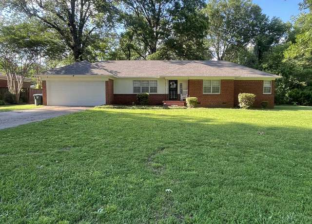 Property at 1282 Oakwood Dr, Memphis, TN 38116, 3 beds, 2 baths