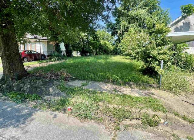 Property at 1375 Greenwood St, Memphis, TN 38106