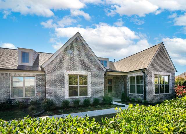 Property at 3056 Sterlingshire Dr #17, Bartlett, TN 38133, 3 beds, 2 baths