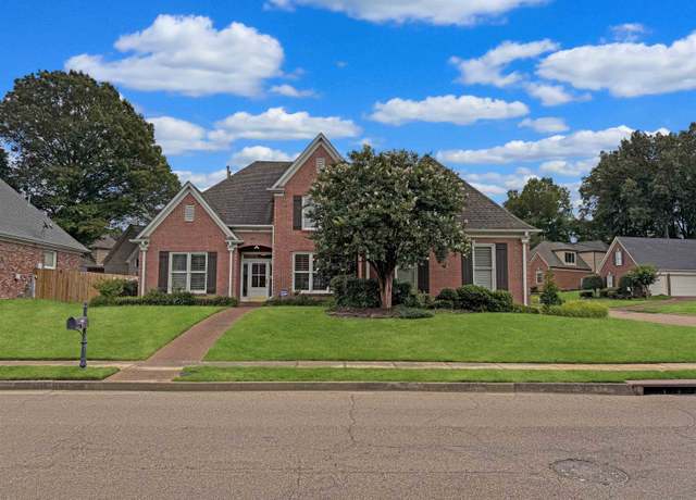 Property at 8905 River Pine Dr, Cordova, TN 38016, 4 beds, 3 baths
