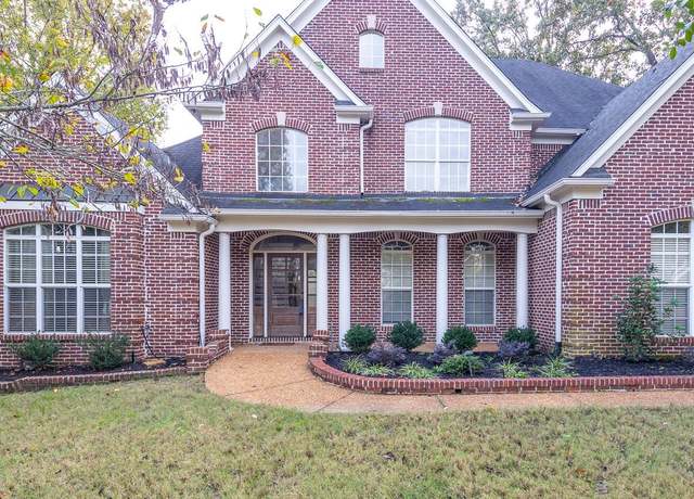 Property at 8679 Saddle Creek Dr, Olive Branch, MS 38654, 5 beds, 3.5 baths