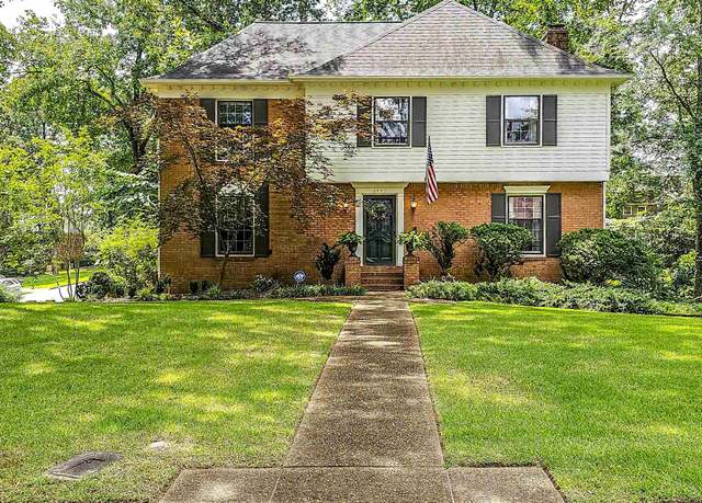 Property at 8441 Sandy Berry Cv, Germantown, TN 38138, 4 beds, 3 baths