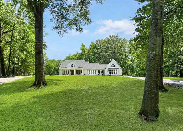 Property at 335 Blain St, Rossville, TN 38066, 4 beds, 4 baths