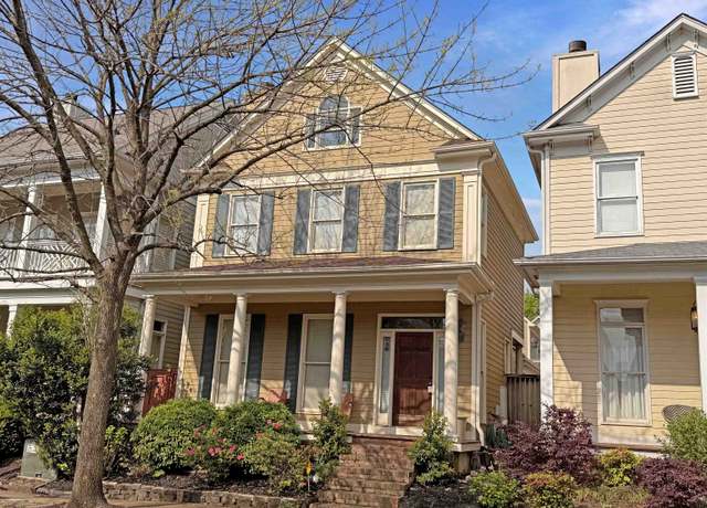 Property at 557 Rienzi Dr, Memphis, TN 38103, 2 beds, 2.5 baths