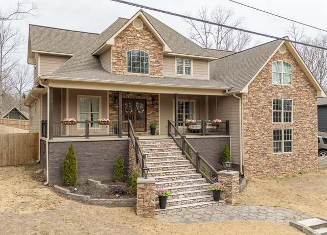 Property at 35 Knotty Oaks Trail Ln, Counce, TN 38326, 5 beds, 4.5 baths
