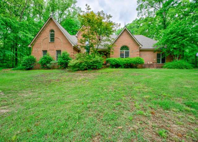 Property at 4599 Old Hickory Trl, Bartlett, TN 38002, 5 beds, 3.5 baths