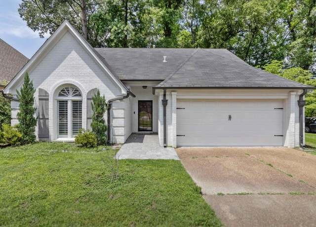 Property at 5392 Bentley Pl, Memphis, TN 38120, 3 beds, 2.5 baths