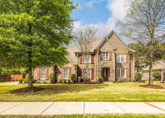 Property at 4631 Pecan Harvest Dr, Collierville, TN 38017, 4 beds, 3.5 baths