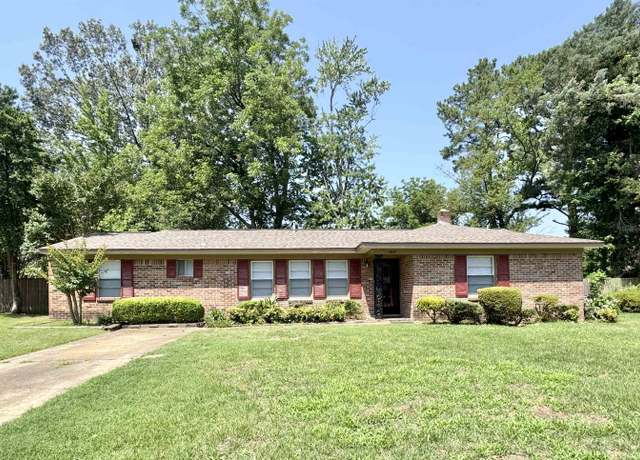 Property at 3635 Cromwell Cv, Memphis, TN 38118, 4 beds, 2.5 baths