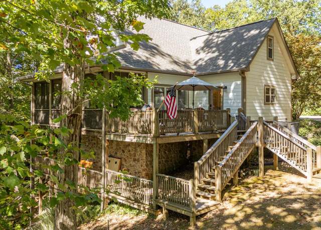 Property at 120 Pier Pt, Savannah, TN 38372, 3 beds, 2.5 baths