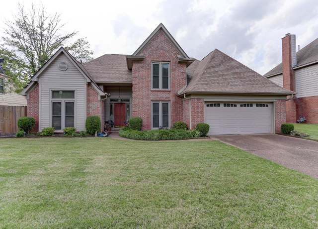 Property at 1779 Candle Ridge Dr, Memphis, TN 38016, 5 beds, 3 baths