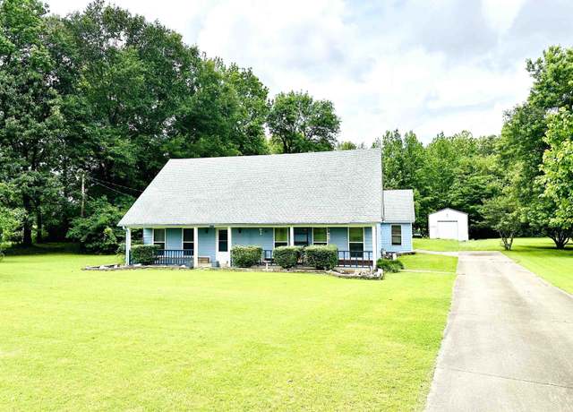 Property at 330 Comanche Dr, Millington, TN 38053, 3 beds, 2 baths