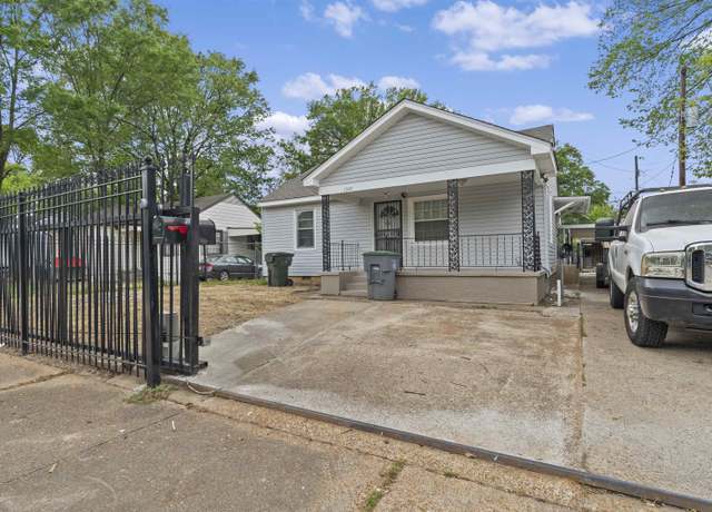 Property at 1347 Gherald St, Memphis, TN 38108, 3 beds, 2.5 baths