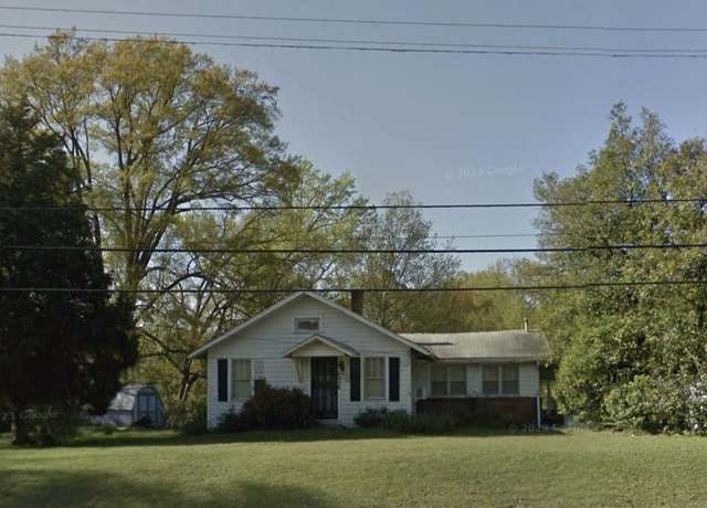 Property at 2436 Frayser Blvd, Memphis, TN 38127, 6 beds, 3 baths