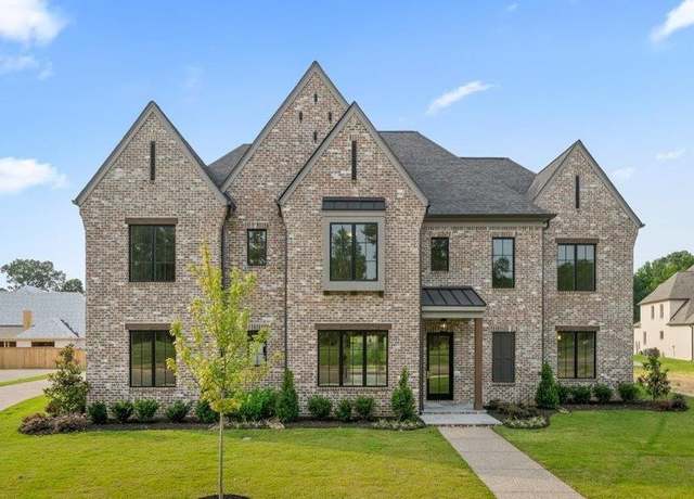 Property at 9170 Old Green Ln, Germantown, TN 38138, 5 beds, 5.5 baths