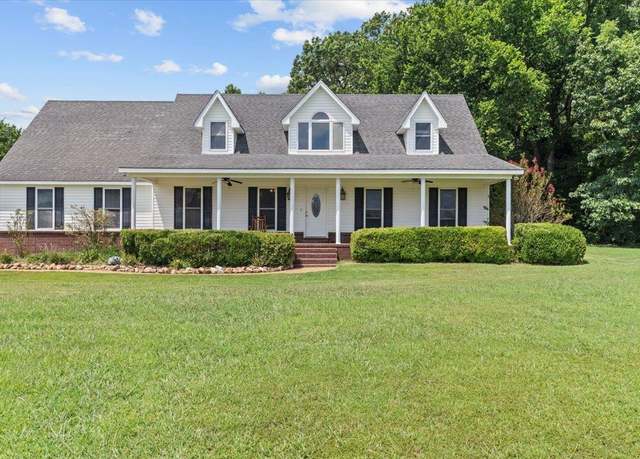 Property at 455 Mclillie Ln, Covington, TN 38019, 4 beds, 3.5 baths
