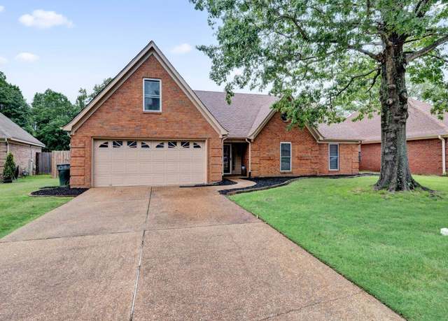 Property at 6516 Stone Lake Dr, Bartlett, TN 38135, 3 beds, 2 baths