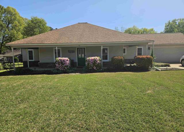 Property at 30 Fay Cv, Atoka, TN 38004, 3 beds, 2 baths
