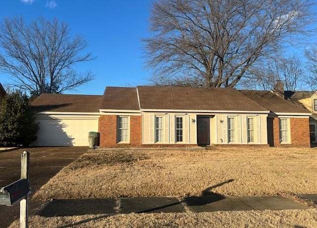 Property at 6924 Fox Den Dr, Memphis, TN 38141, 3 beds, 2 baths