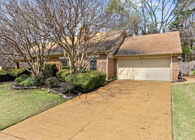 Property at 7792 Fawn Ridge Cv, Memphis, TN 38016, 3 beds, 2 baths