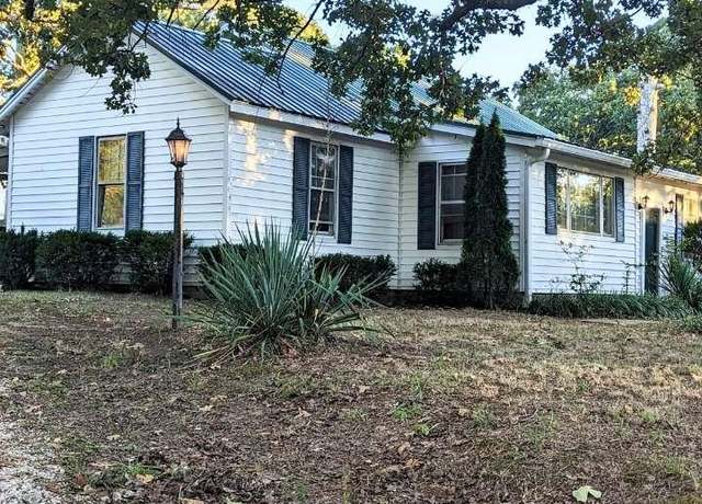 Property at 4543 4543 County Road 200 Hwy, Corinth, MS 38834, 3 beds, 1 bath